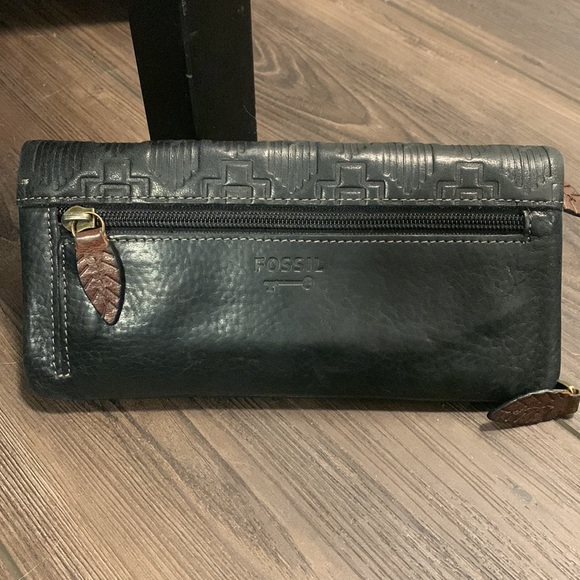 Fossil Black Leather Wallet - Picture 2 of 8